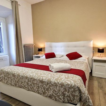 Giulya Guesthouse Rome Buitenkant foto